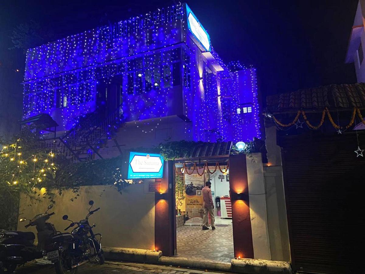 The Sunaina Hotel Varanasi Exterior foto